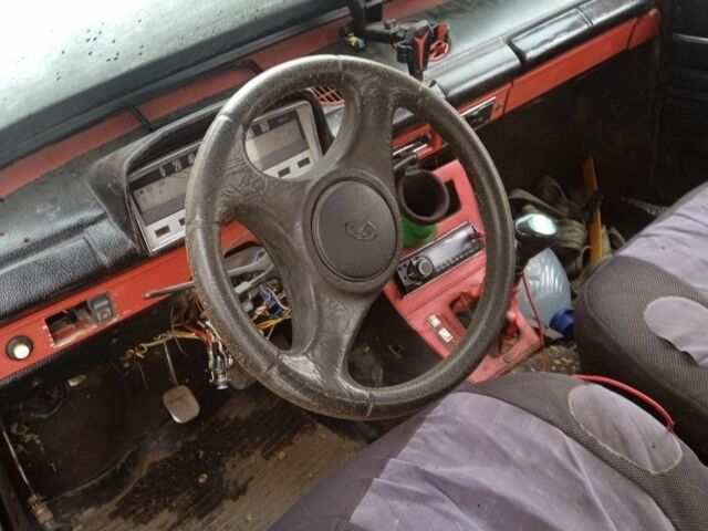 Червоний ВАЗ 2101, об'ємом двигуна 0 л та пробігом 200 тис. км за 207 $, фото 1 на Automoto.ua