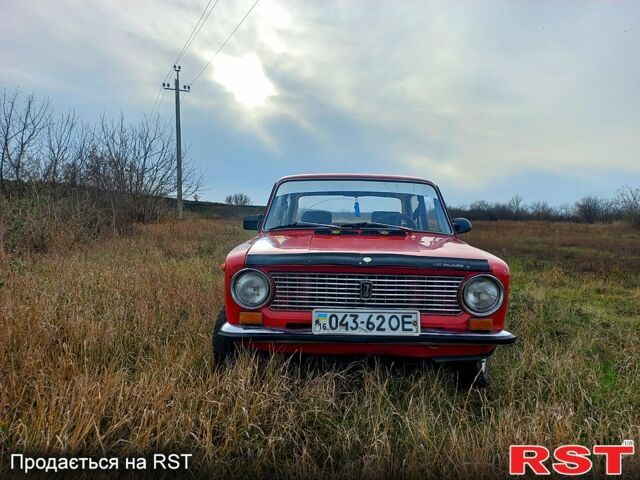 Красный ВАЗ 2101, объемом двигателя 1.3 л и пробегом 111 тыс. км за 550 $, фото 1 на Automoto.ua