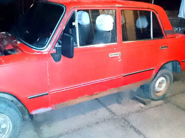 Красный ВАЗ 2101, объемом двигателя 1.3 л и пробегом 70 тыс. км за 380 $, фото 1 на Automoto.ua
