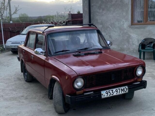 Красный ВАЗ 2101, объемом двигателя 1.2 л и пробегом 250 тыс. км за 500 $, фото 1 на Automoto.ua