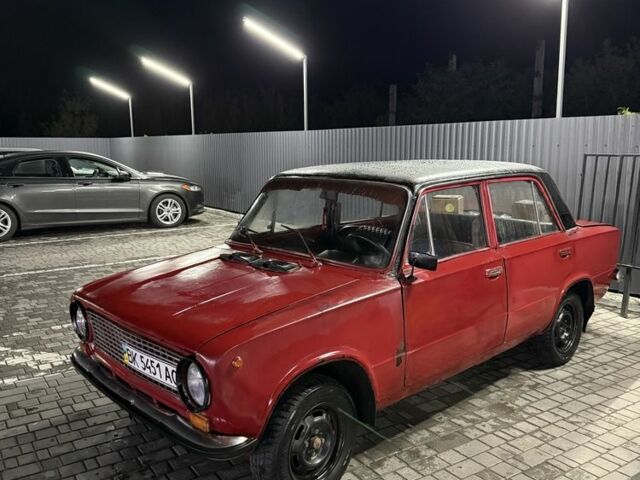 Красный ВАЗ 2101, объемом двигателя 1.3 л и пробегом 71 тыс. км за 504 $, фото 1 на Automoto.ua