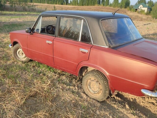Красный ВАЗ 2101, объемом двигателя 1.3 л и пробегом 100 тыс. км за 485 $, фото 1 на Automoto.ua