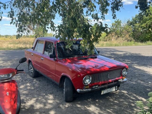 Червоний ВАЗ 2101, об'ємом двигуна 1.2 л та пробігом 77 тис. км за 783 $, фото 1 на Automoto.ua