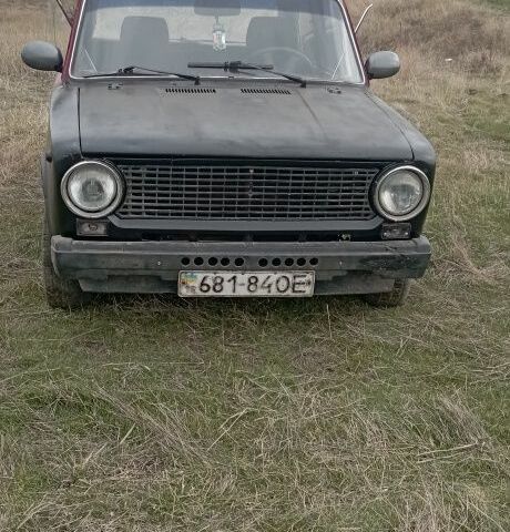 Червоний ВАЗ 2101, об'ємом двигуна 0 л та пробігом 1000 тис. км за 331 $, фото 1 на Automoto.ua