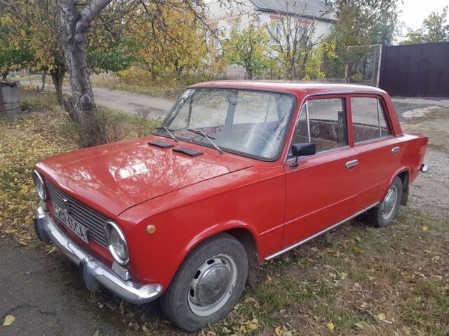 Червоний ВАЗ 2101, об'ємом двигуна 1.2 л та пробігом 45 тис. км за 2400 $, фото 1 на Automoto.ua
