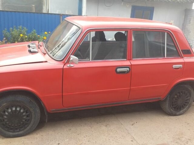 Червоний ВАЗ 2101, об'ємом двигуна 10 л та пробігом 16 тис. км за 502 $, фото 1 на Automoto.ua