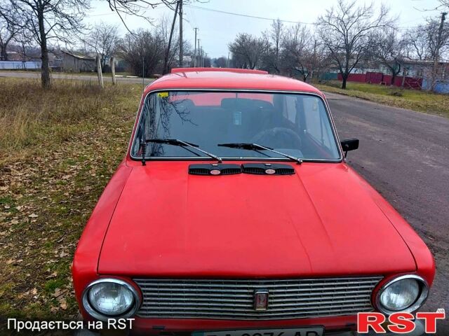 Красный ВАЗ 2101, объемом двигателя 1.2 л и пробегом 100 тыс. км за 700 $, фото 1 на Automoto.ua