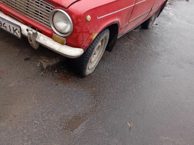 Красный ВАЗ 2101, объемом двигателя 1.2 л и пробегом 2 тыс. км за 357 $, фото 1 на Automoto.ua