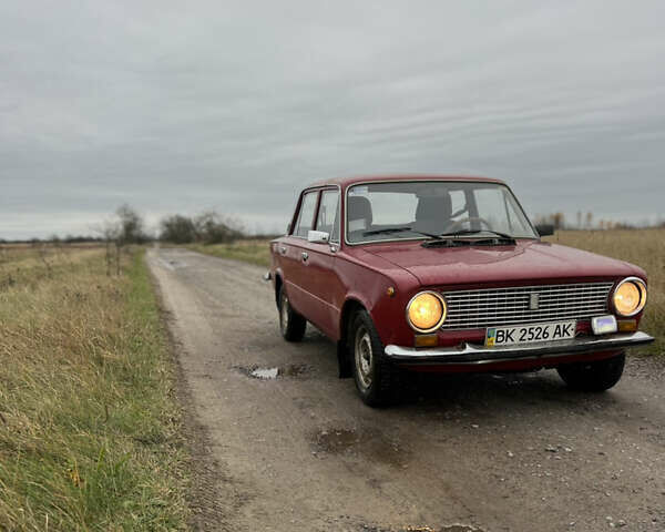 Червоний ВАЗ 2101, об'ємом двигуна 1.2 л та пробігом 82 тис. км за 750 $, фото 1 на Automoto.ua