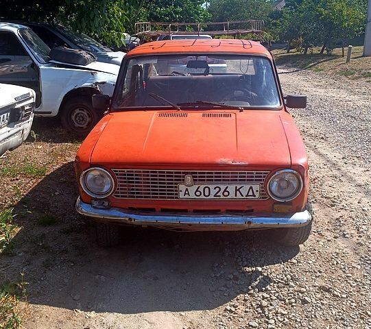 ВАЗ 2101 1983 в Кропивницком (Кировограде) на Automoto.ua Красный ВАЗ 2101, объемом двигателя 1.2 л и пробегом 100 тыс. км за 300 $, фото 1 на Automoto.ua
