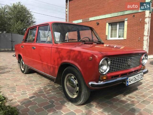 Красный ВАЗ 2101, объемом двигателя 1.2 л и пробегом 78 тыс. км за 2600 $, фото 1 на Automoto.ua