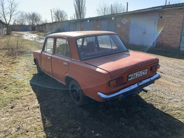 Красный ВАЗ 2101, объемом двигателя 1.6 л и пробегом 35 тыс. км за 407 $, фото 1 на Automoto.ua