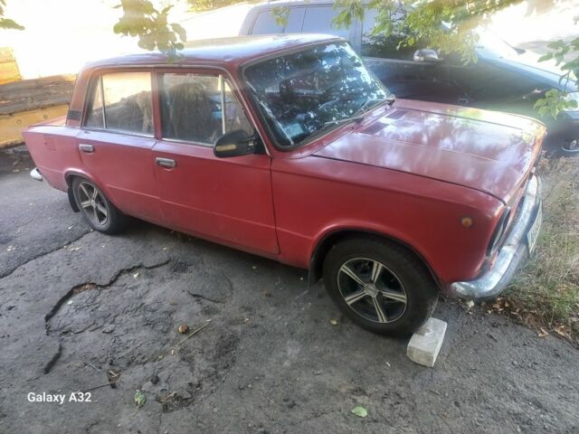 Червоний ВАЗ 2101, об'ємом двигуна 1.6 л та пробігом 35 тис. км за 54999 $, фото 1 на Automoto.ua
