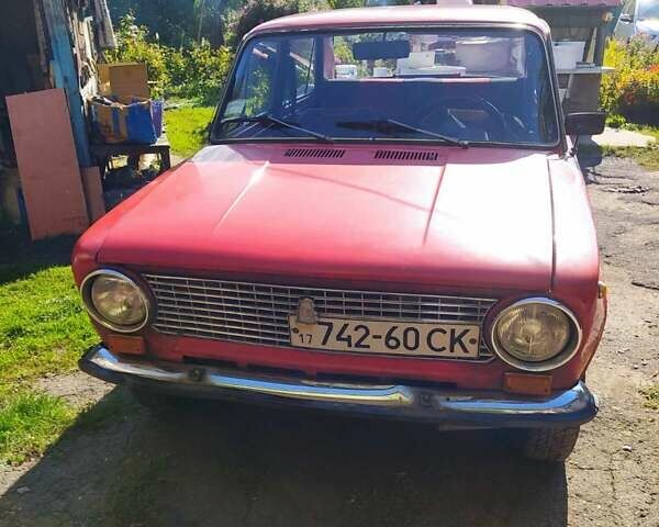 Красный ВАЗ 2101, объемом двигателя 1.2 л и пробегом 100 тыс. км за 520 $, фото 1 на Automoto.ua