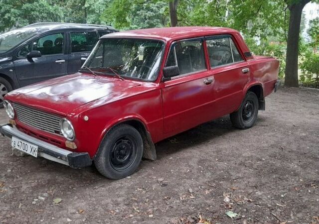 Красный ВАЗ 2101, объемом двигателя 1.2 л и пробегом 10 тыс. км за 650 $, фото 1 на Automoto.ua
