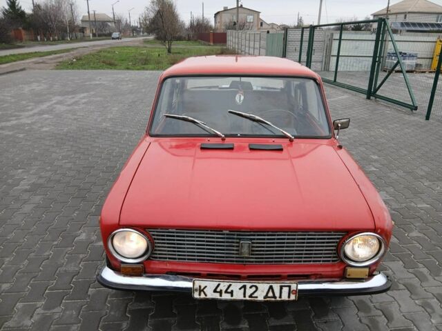 Красный ВАЗ 2101, объемом двигателя 1.3 л и пробегом 40 тыс. км за 640 $, фото 1 на Automoto.ua