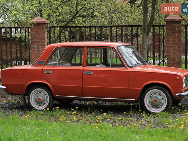 Красный ВАЗ 2101, объемом двигателя 1.2 л и пробегом 52 тыс. км за 2700 $, фото 1 на Automoto.ua