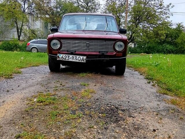 Красный ВАЗ 2101, объемом двигателя 1.6 л и пробегом 0 тыс. км за 500 $, фото 1 на Automoto.ua