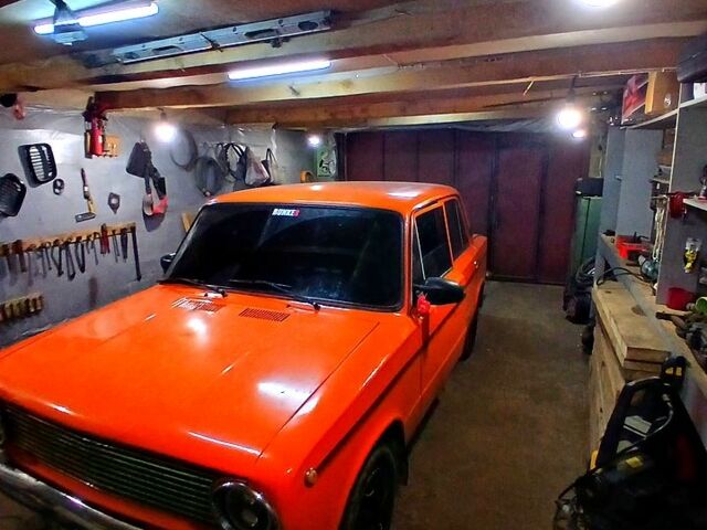 Красный ВАЗ 2101, объемом двигателя 1.1 л и пробегом 0 тыс. км за 900 $, фото 1 на Automoto.ua