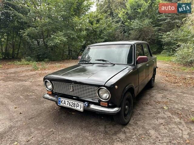 Красный ВАЗ 2101, объемом двигателя 1.2 л и пробегом 101 тыс. км за 484 $, фото 1 на Automoto.ua