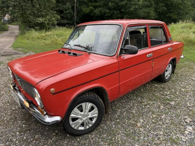 Красный ВАЗ 2101, объемом двигателя 1.3 л и пробегом 100 тыс. км за 850 $, фото 1 на Automoto.ua