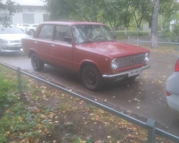 Красный ВАЗ 2101, объемом двигателя 1.2 л и пробегом 200 тыс. км за 700 $, фото 1 на Automoto.ua