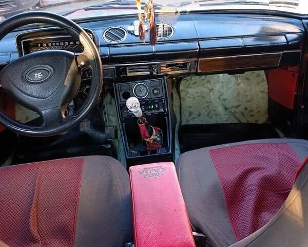 Красный ВАЗ 2101, объемом двигателя 1.2 л и пробегом 165 тыс. км за 548 $, фото 1 на Automoto.ua