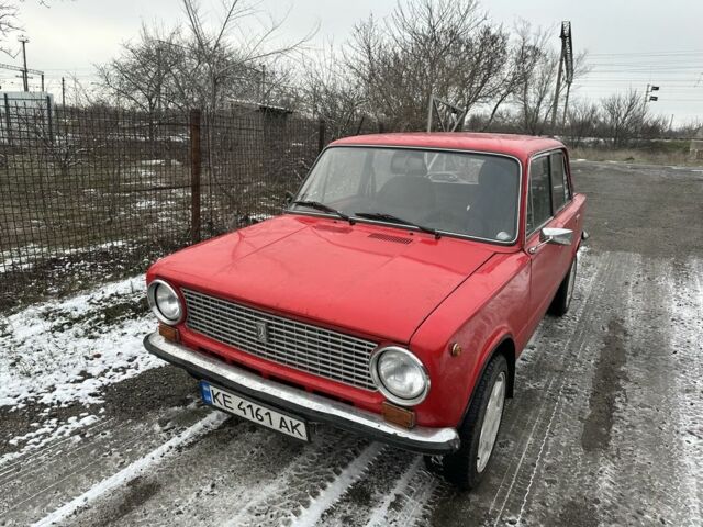 Червоний ВАЗ 2101, об'ємом двигуна 1.2 л та пробігом 151 тис. км за 2500 $, фото 1 на Automoto.ua