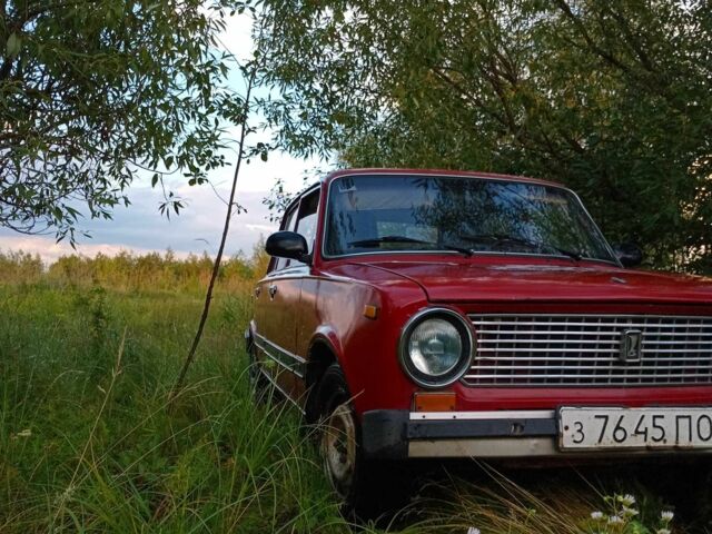 Красный ВАЗ 2101, объемом двигателя 0 л и пробегом 1 тыс. км за 600 $, фото 1 на Automoto.ua