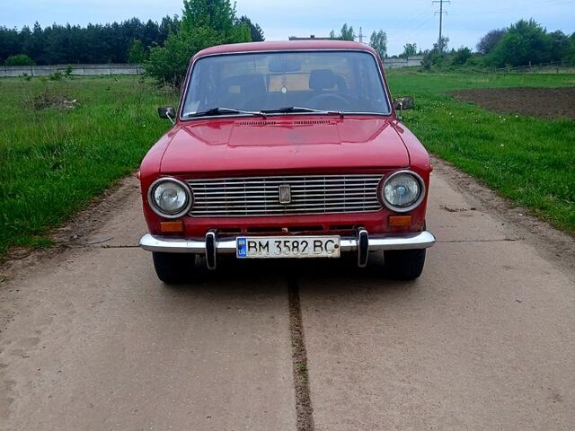 Красный ВАЗ 2101, объемом двигателя 1.2 л и пробегом 150 тыс. км за 430 $, фото 1 на Automoto.ua