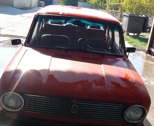 Красный ВАЗ 2101, объемом двигателя 0 л и пробегом 100 тыс. км за 413 $, фото 1 на Automoto.ua