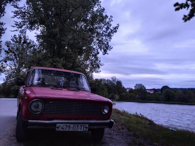 Красный ВАЗ 2101, объемом двигателя 1 л и пробегом 38 тыс. км за 300 $, фото 1 на Automoto.ua