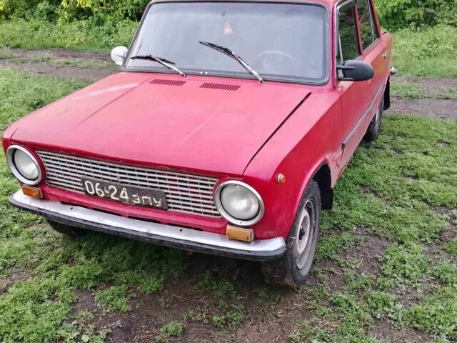Красный ВАЗ 2101, объемом двигателя 0 л и пробегом 900 тыс. км за 239 $, фото 1 на Automoto.ua