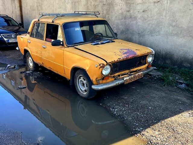 ВАЗ 2101, объемом двигателя 1.6 л и пробегом 200 тыс. км за 350 $, фото 1 на Automoto.ua