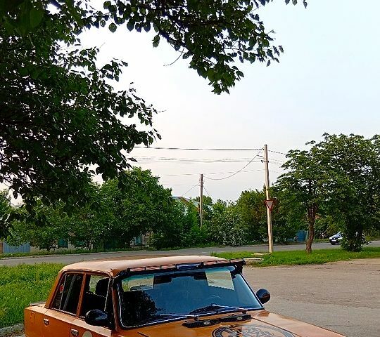 ВАЗ 2101, объемом двигателя 1.2 л и пробегом 0 тыс. км за 1000 $, фото 1 на Automoto.ua