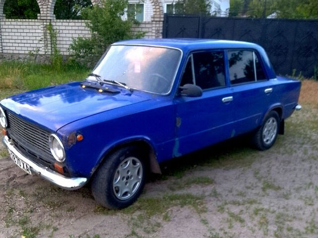 ВАЗ 2101, объемом двигателя 1.3 л и пробегом 111 тыс. км за 450 $, фото 1 на Automoto.ua