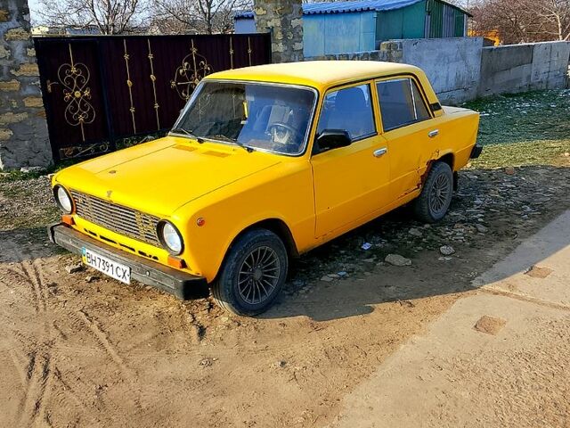 ВАЗ 2101, объемом двигателя 13 л и пробегом 300 тыс. км за 750 $, фото 1 на Automoto.ua