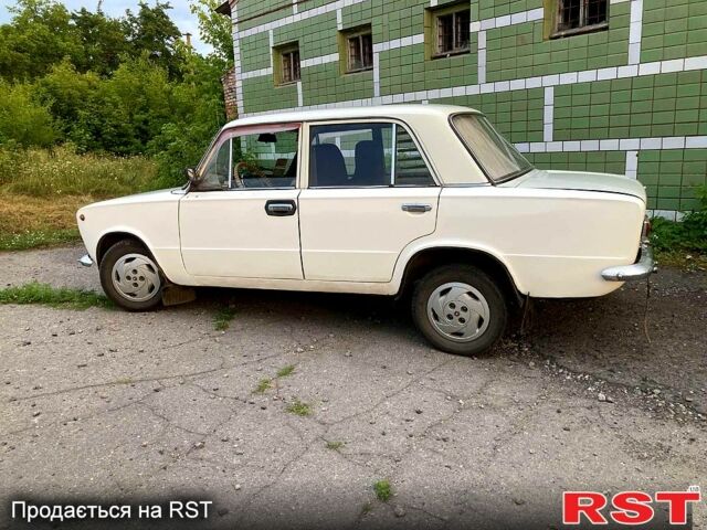 ВАЗ 2101, объемом двигателя 1.3 л и пробегом 0 тыс. км за 1000 $, фото 1 на Automoto.ua