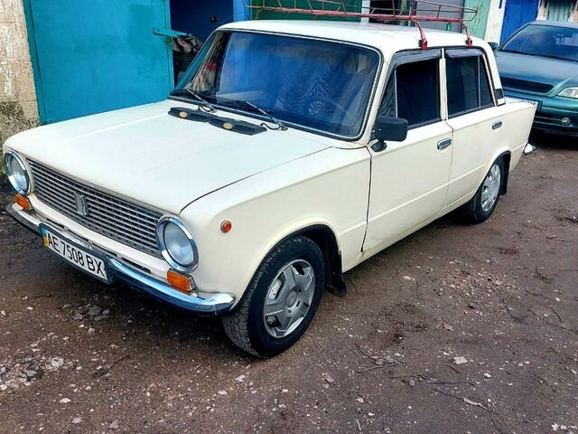ВАЗ 2101, объемом двигателя 1.2 л и пробегом 215 тыс. км за 800 $, фото 1 на Automoto.ua