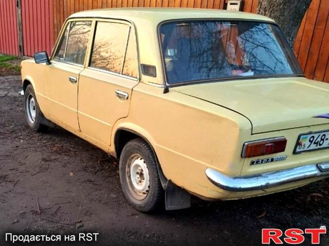 ВАЗ 2101, объемом двигателя 1.3 л и пробегом 200 тыс. км за 660 $, фото 1 на Automoto.ua
