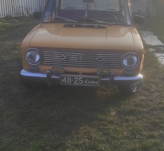 Желтый ВАЗ 2101, объемом двигателя 0 л и пробегом 1 тыс. км за 550 $, фото 1 на Automoto.ua