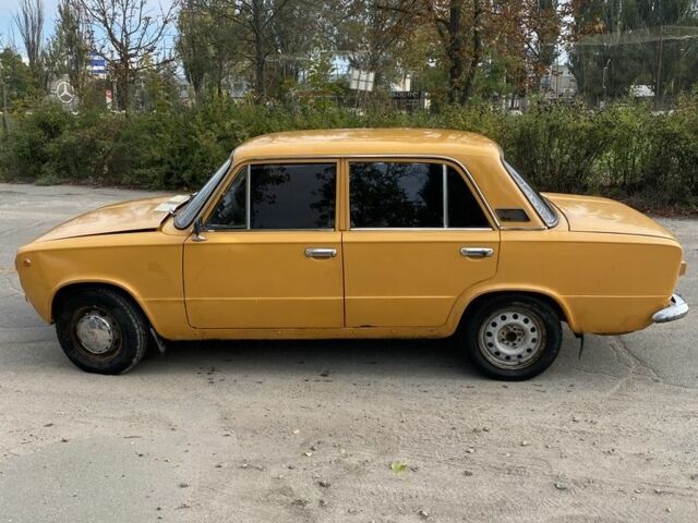 Жовтий ВАЗ 2101, об'ємом двигуна 1.2 л та пробігом 64 тис. км за 559 $, фото 1 на Automoto.ua