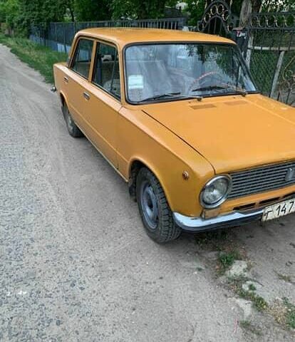 Желтый ВАЗ 2101, объемом двигателя 0 л и пробегом 8 тыс. км за 1600 $, фото 1 на Automoto.ua