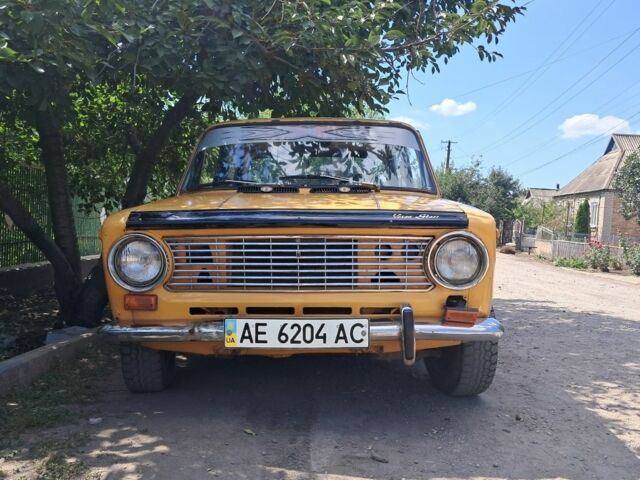 Желтый ВАЗ 2101, объемом двигателя 1 л и пробегом 137 тыс. км за 417 $, фото 1 на Automoto.ua