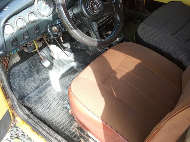 Желтый ВАЗ 2101, объемом двигателя 1 л и пробегом 1 тыс. км за 345 $, фото 1 на Automoto.ua