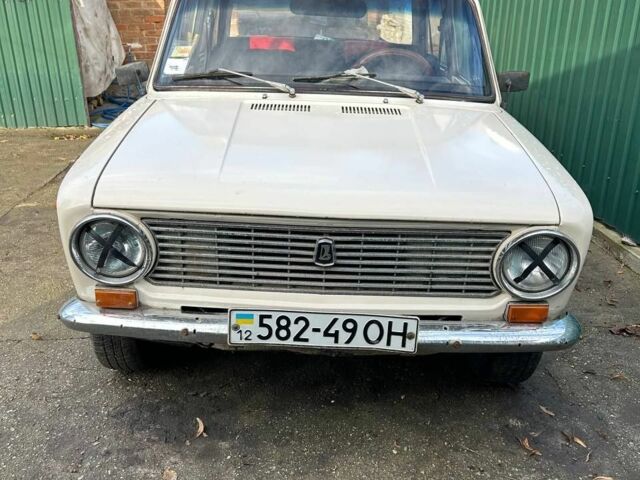 Желтый ВАЗ 2101, объемом двигателя 1.2 л и пробегом 150 тыс. км за 828 $, фото 1 на Automoto.ua