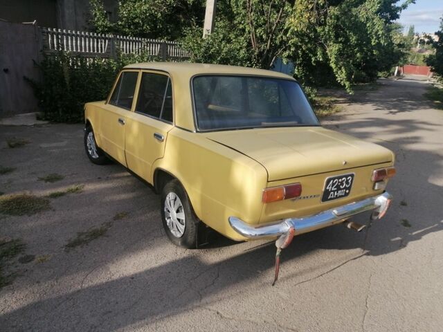 Желтый ВАЗ 2101, объемом двигателя 1 л и пробегом 250 тыс. км за 656 $, фото 1 на Automoto.ua