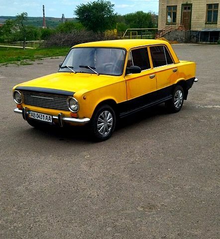 Желтый ВАЗ 2101, объемом двигателя 12 л и пробегом 0 тыс. км за 380 $, фото 1 на Automoto.ua