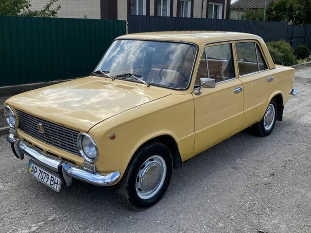 Желтый ВАЗ 2101, объемом двигателя 1.3 л и пробегом 37 тыс. км за 650 $, фото 1 на Automoto.ua