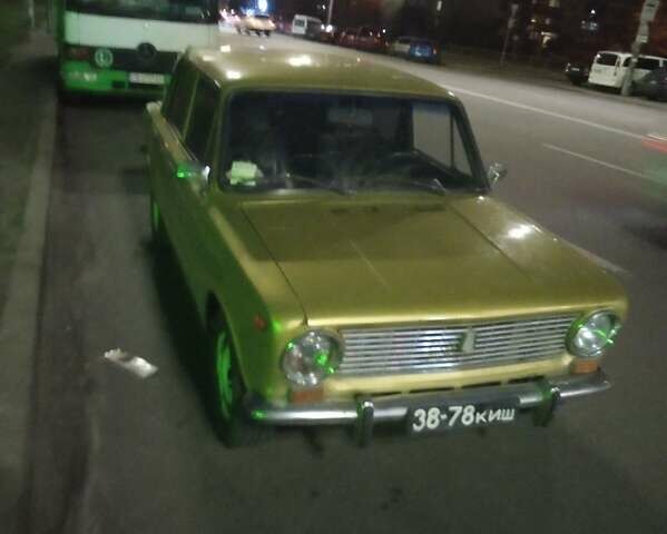Желтый ВАЗ 2101, объемом двигателя 0 л и пробегом 190 тыс. км за 610 $, фото 1 на Automoto.ua